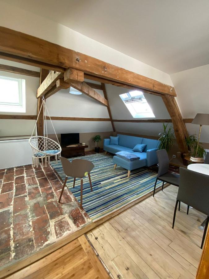 Appartements Cdg Joigny Exterior photo